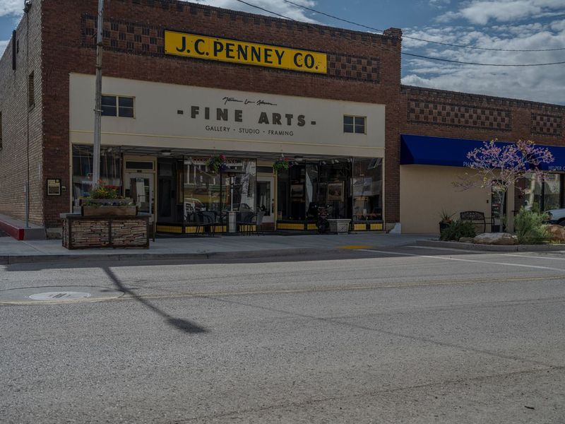 Classic Storefront In A Small Town In Utah HDRi Maps And Backplates