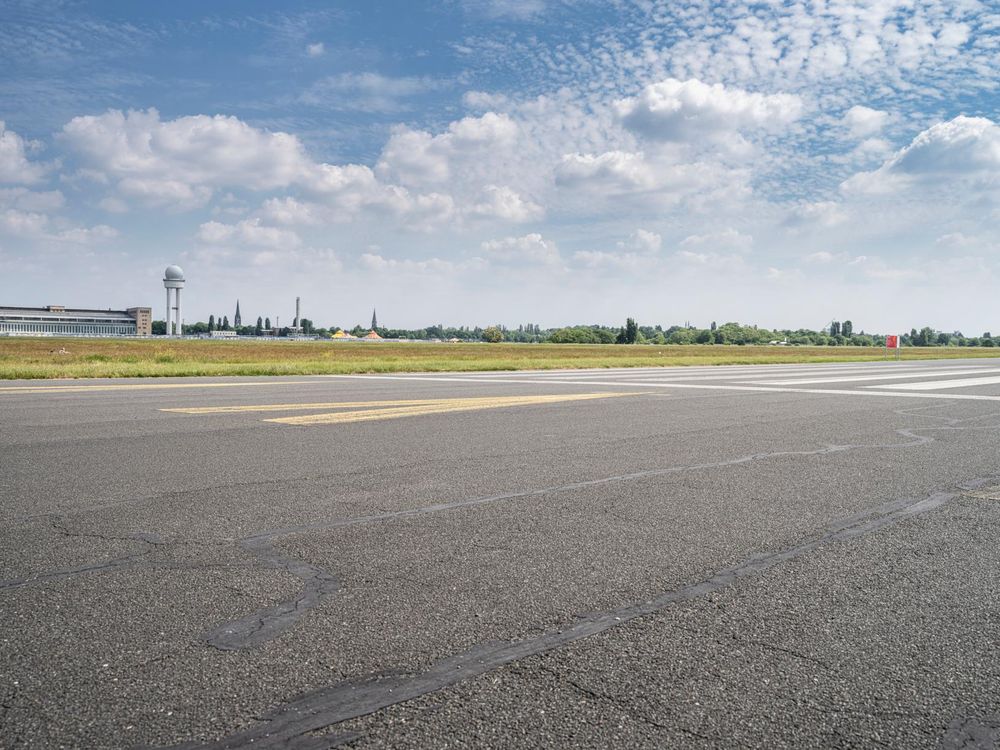 Berlin Asphalt Road: A Stunning Landscape - HDRi Maps and Backplates