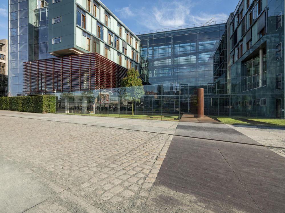 The Metropolitan Area of Berlin: Exploring the Public Space - HDRi Maps