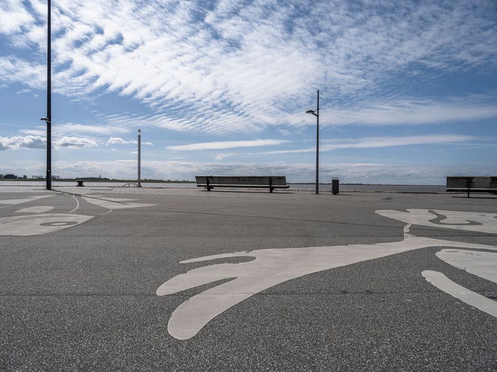 Bremen Harbor Black and White Reflections HDRi Maps and Backplates