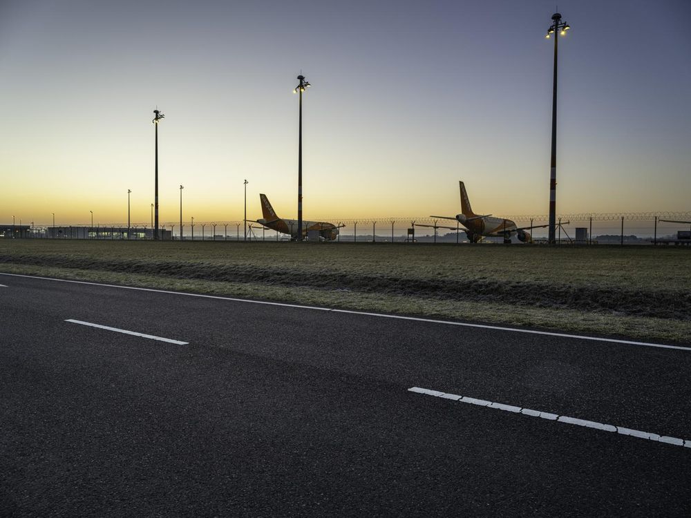 Dawn Landscape: Asphalt Road - HDRi Maps and Backplates