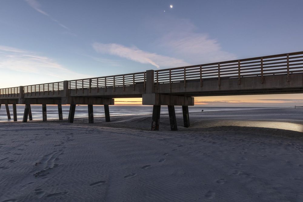 Florida Coastal Landscape Over Ocean Sky - HDRi Maps and Backplates