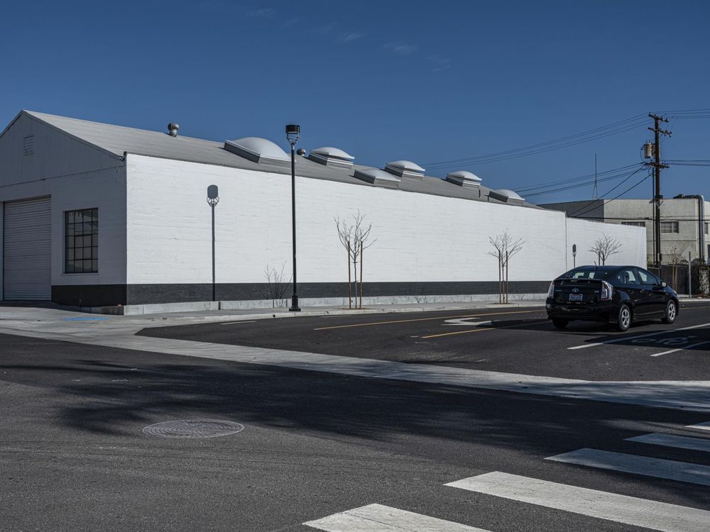 Los Angeles Urban Design: A Daytime View - HDRi Maps and Backplates