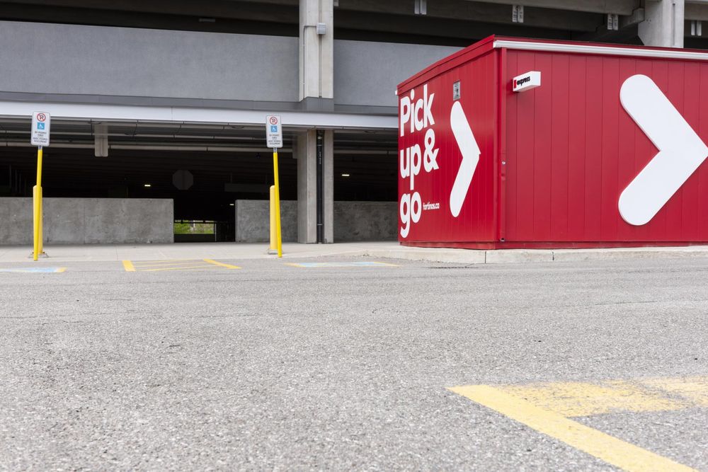 Red Signage: Living the City Life in Ontario, Canada - HDRi Maps and