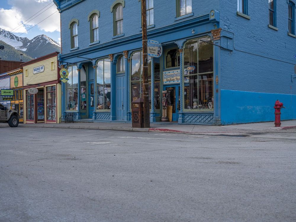 Road With Storefronts In Silverton, Colorado: A Picturesque Day - Hdri 