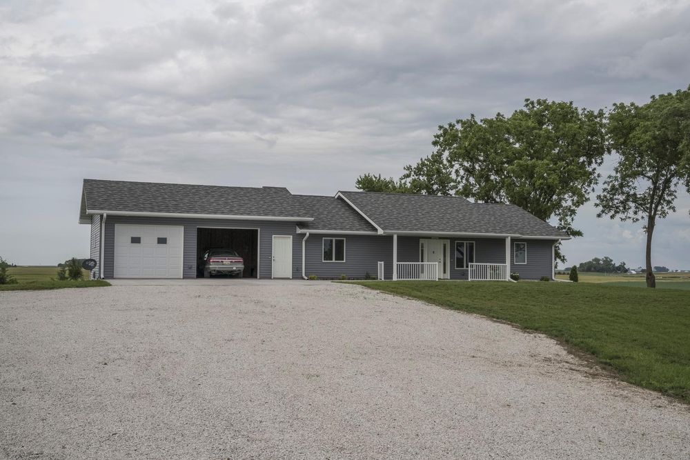 Rural Residential in Bancroft, IA HDRi Maps and Backplates