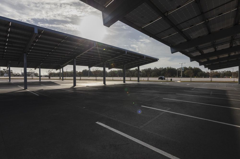 Rural USA: Parking Lot Asphalt - HDRi Maps and Backplates