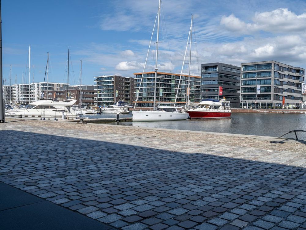 Urban Design in Bremerhafen: City Harbor - HDRi Maps and Backplates