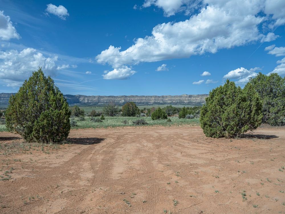 Utah's Open Space: Campgrounds and Clouds - HDRi Maps and Backplates
