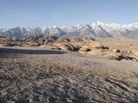 Alabama Hills: Dirt Roads and Open Spaces