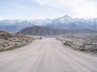 Alabama Hills Sunrise: Gravel Roads and Mountain Views