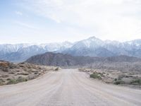 Alabama Hills Sunrise: Gravel Roads and Mountain Views