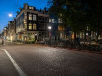 Amsterdam City: Street Lights at Night and Urban Design