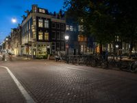 Amsterdam City: Street Lights at Night and Urban Design