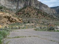 Asphalt Road in the USA: Mountain Scenic Drive