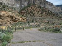 Asphalt Road in the USA: Mountain Scenic Drive