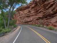 Asphalt Road in Utah: Embrace the Day