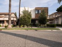 Asphalt Roads in Los Angeles: A Clear Sky Perspective