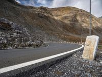 Austrian Highlands: Clear Sky and Beautiful Slopes