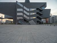 Barcelona City Life: Urban Design and Cultural Museums