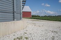 Barn in Iowa: A Glimpse into Agriculture and the Landscape