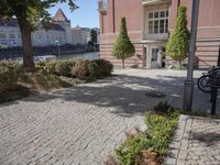 Berlin Architecture: A Home or a House?