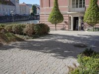Berlin Architecture: A Home or a House?