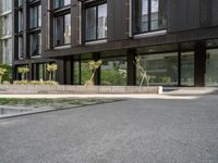 Berlin Architecture: Urban Design and Residential Building