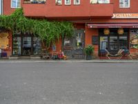 Berlin's Art District: Classic Architecture