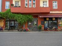 Berlin's Art District: Classic Architecture