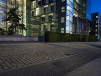 Berlin Building: A Captivating Glass Wall Architecture