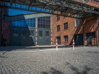 Berlin City: Cobblestone Urban Warehouse