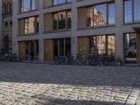 Berlin City Life: Charming Courtyards and Brick Facades (001)