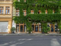 Berlin City Life: Urban Street Architecture