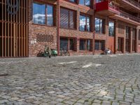 Berlin City: Modern Homes and Courtyards