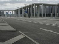 City Road in Berlin: Asphalt and Parking