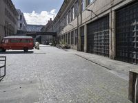 Berlin City Street: A Glimpse of Historic Architecture