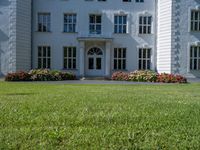 Berlin Classic Villa with Green Grass