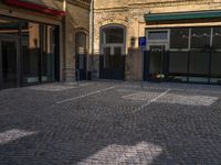 Berlin Cobblestone Courtyard: A Timeless Urban Design