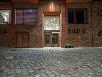 Berlin Hinterhof: Cobblestone Urban Architecture