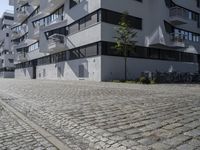 Exploring the Mixed-Use Properties of Berlin Neighborhoods