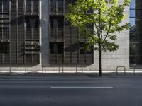 Office Building in Berlin: Unique Facade and Window Design