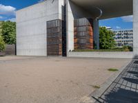 Berlin's Open Space: Under a Clear Sky