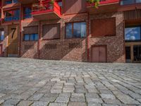 Berlin Urban Architecture: Courtyards and City Life