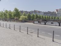 Berlin: The Urban Design and Art of Graffiti
