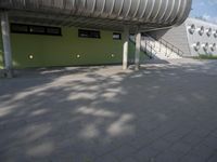 Berlin's Urban Walkways: Exploring the Business District