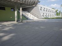 Berlin's Urban Walkways: Exploring the Business District