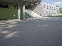 Berlin's Urban Walkways: Exploring the Business District