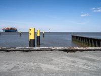 Bremen Pier: Coastal Landscape under Clear Skies