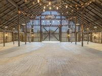 California Barn Warehouse: Concrete Surface and Open Space